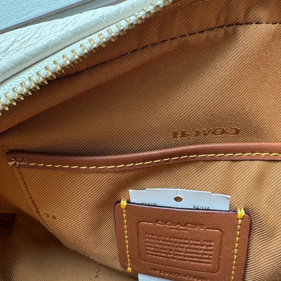 Coach Camera Bag with Removable Shoulder Strap - Picture 8 of 9